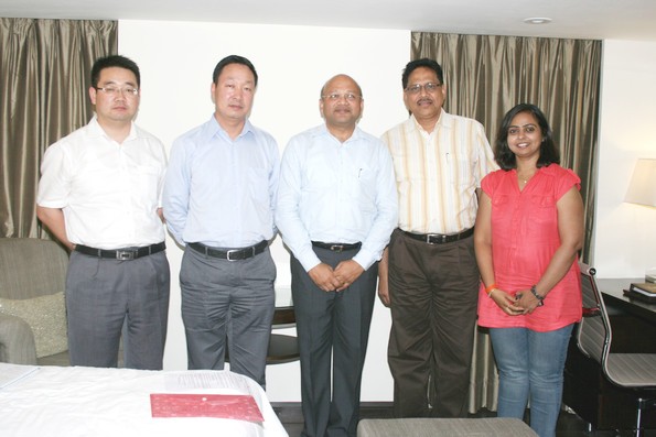Made for Each Other : Colorant + Color Root (L-R) : Mr. Wang Huiguo (Vice General Manager, Color Root), Mr. Liu Wei Bin (General Manager, Color Root), Mr. Subhash Bhargava (MD, Colorant Ltd.), Dr N.N.Mahapatra (Vice-President, Business Development, Colorant Ltd.) and Ms. Dhiral Shah (Manager, Exports, Colorant Ltd.)