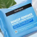 ultra-soft cleansing towelettes